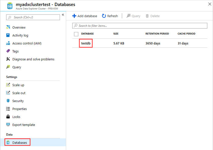 Schermopname van de webgebruikersinterface van Azure Data Explorer, met een lijst met databases met testdb geselecteerd.