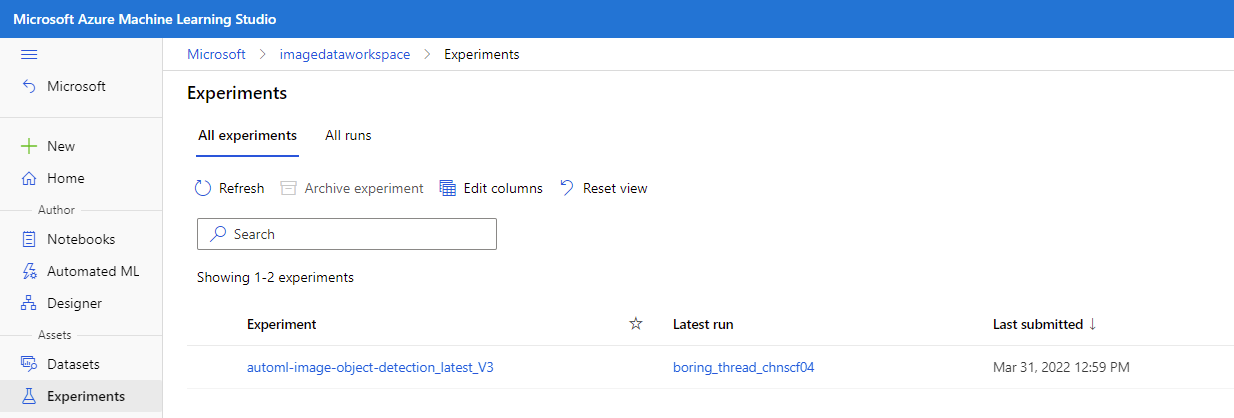 Een schermopname van geregistreerde experimenten in Azure Machine Learning-studio.