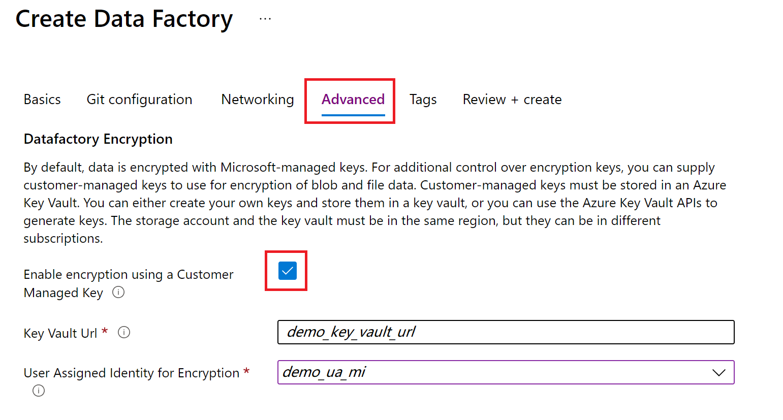 Zrzut ekranu przedstawiający kartę Zaawansowane dla tworzenia fabryki danych w Azure Portal.