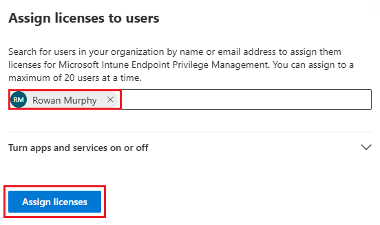 Zrzut ekranu przedstawiający przypisywanie licencji zarządzania uprawnieniami punktu końcowego usługi Microsoft Intune.