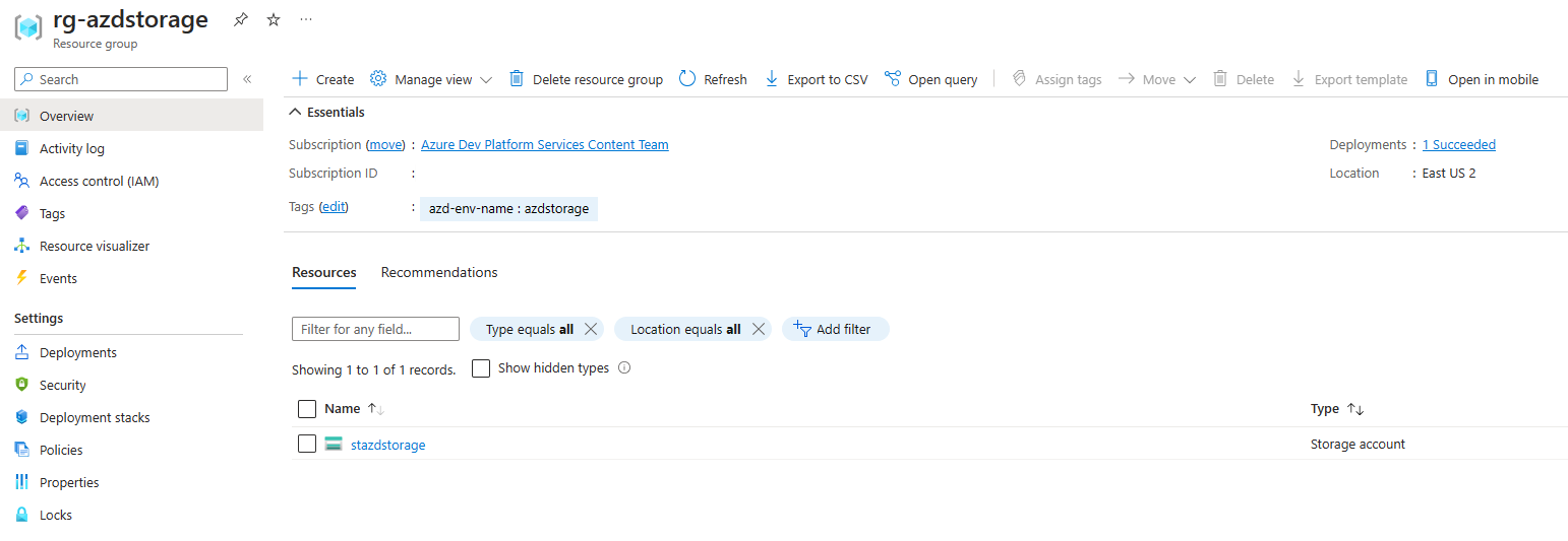 Zrzut ekranu przedstawiający wdrożona grupa zasobów i konto magazynu.