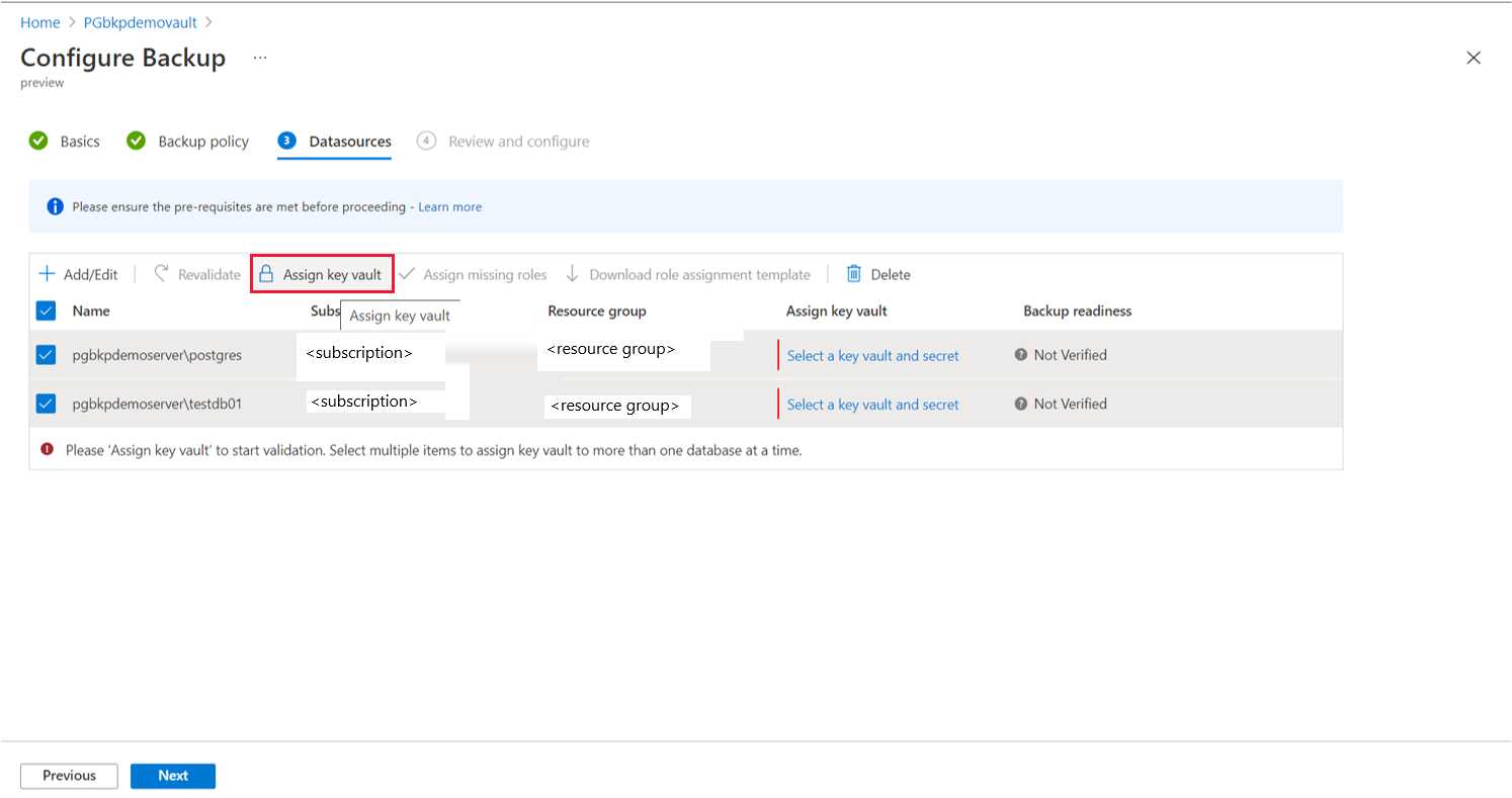Zrzut ekranu przedstawiający sposób przypisywania usługi Azure Key Vault.