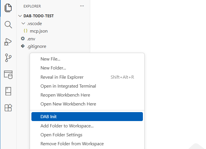 Zrzut ekranu przedstawiający polecenie DAB Init tworzące nowy plik konfiguracji w programie Visual Studio Code.