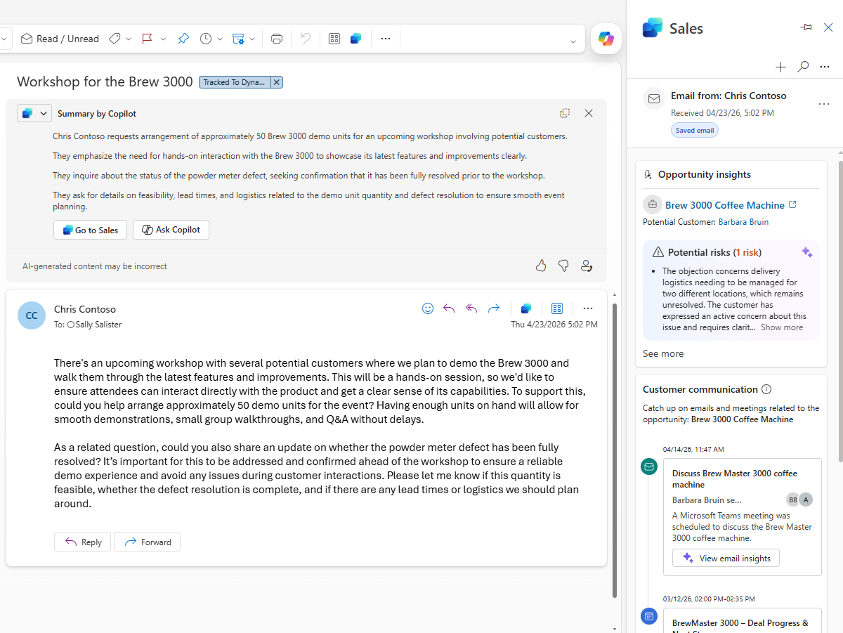 Zrzut ekranu przedstawiający panel Sprzedaży w Outlooku online.