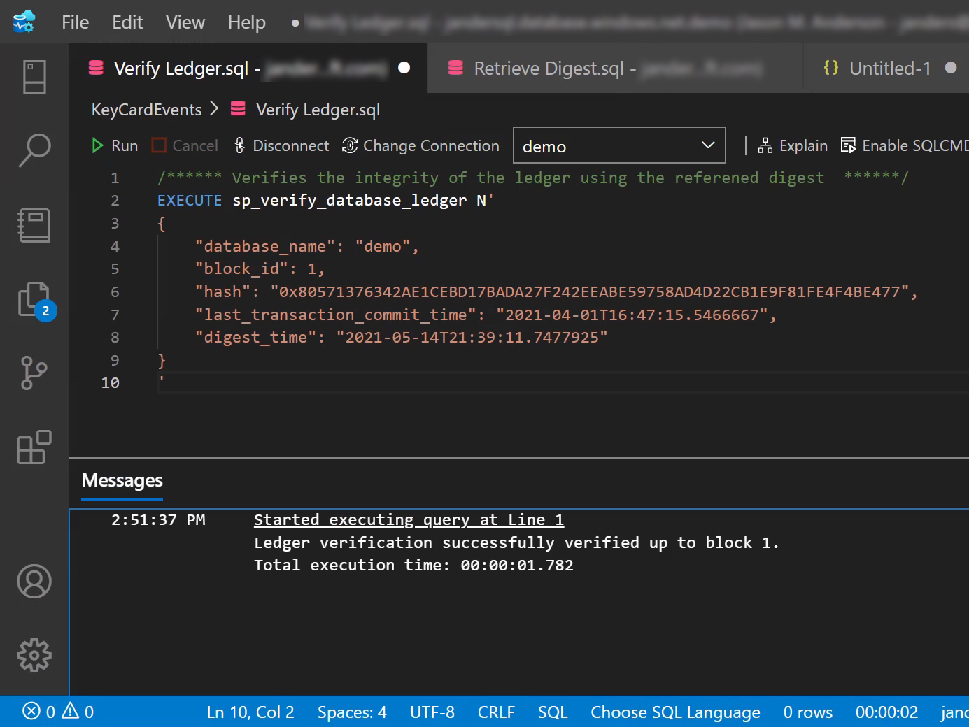 Zrzut ekranu przedstawiający komunikat po uruchomieniu zapytania T-SQL na potrzeby weryfikacji rejestru przy użyciu programu Visual Studio Code.