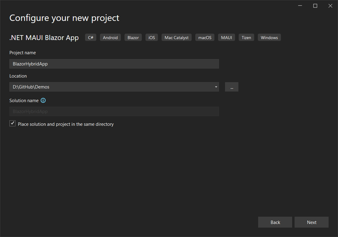 Zrzut ekranu przedstawiający ekran Konfigurowanie projektu w programie Visual Studio 2022 i zalecane ustawienia z kroku 3.