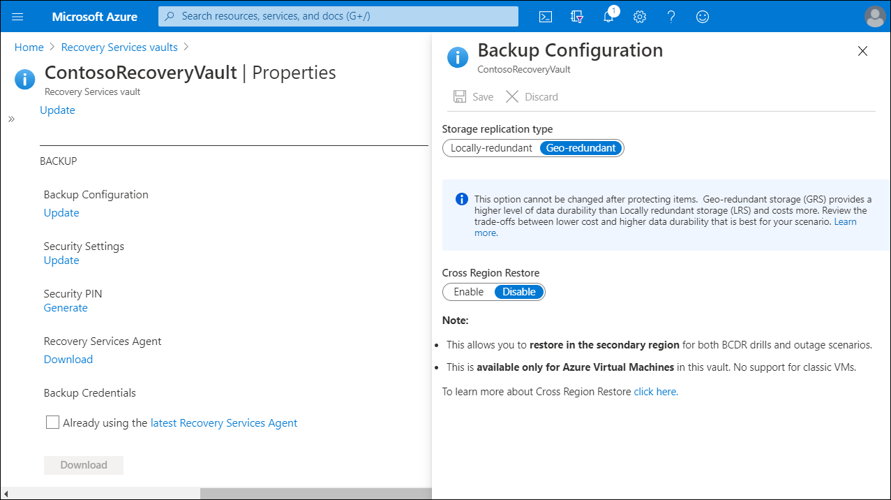 Zrzut ekranu przedstawiający blok Konfiguracja kopii zapasowej w witrynie Azure Portal. Administrator wybrał pozycję Geograficznie nadmiarowy.