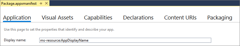 Zrzut ekranu pliku Package.appxmanifest przedstawiający kartę Aplikacja z nazwą wyświetlaną ustawioną na M S resource App Display Name.