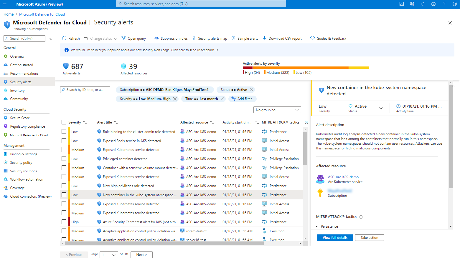 Captura de tela de rxemplo de alerta do Microsoft Defender para Kubernetes.