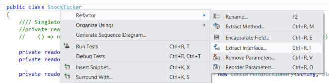 Captura de tela do menu suspenso do clique com o botão direito do mouse no código do Visual Studio com as opções Refractor e Extract Interface realçadas.