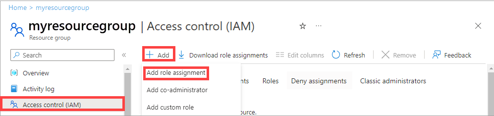 Captura de tela da atribuição Adicionar função no controle de acesso no grupo de recursos para implantação local do Azure.