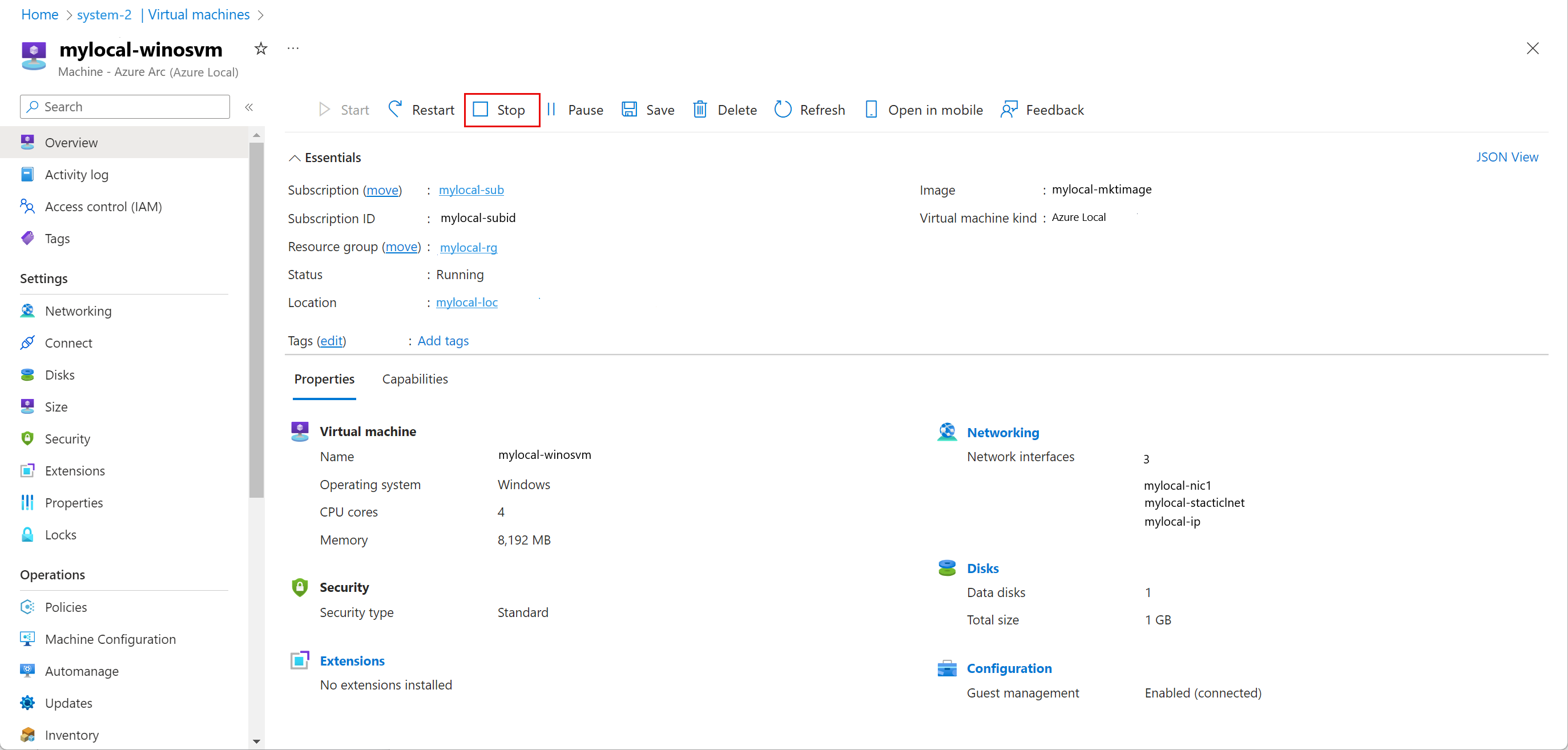 Captura de tela do botão para interromper uma máquina virtual na página de visão geral.