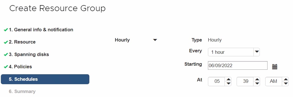 Uma captura de tela da interface de agendamentos de backup mostrando um backup de hora em hora a partir das 10h22 de 26 de abril de 2022.