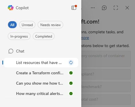 Captura de tela mostrando várias conversas no Azure Copilot.