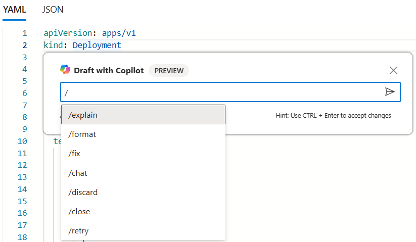 Captura de tela mostrando os comandos disponíveis no controle Microsoft Copilot no Azure embutido em um arquivo YAML do AKS.