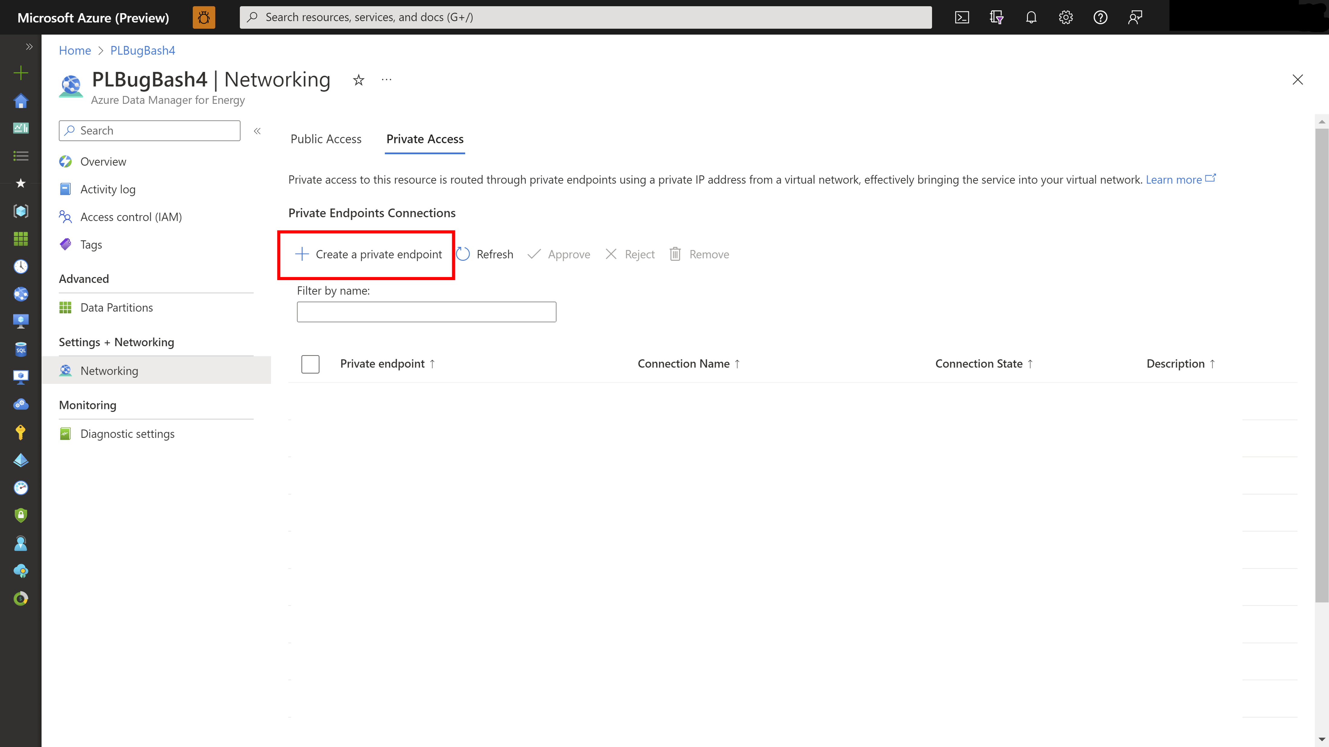 Captura de tela que mostra opções para rejeitar ou aprovar uma solicitação para criar um ponto de extremidade privado.