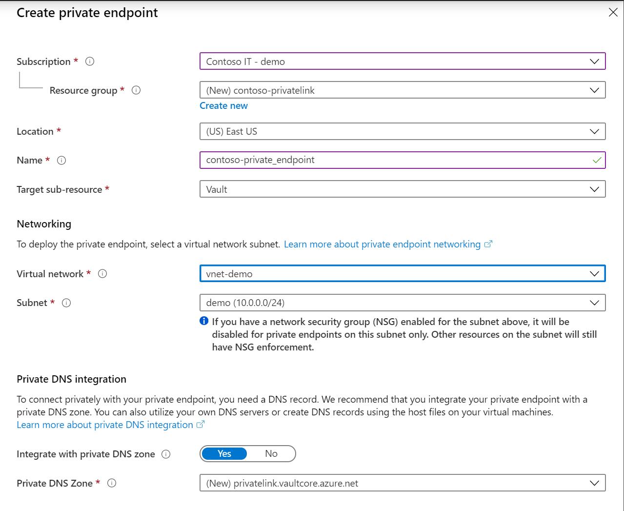 Captura de tela que mostra a página “Criar ponto de extremidade privado” com as configurações selecionadas.