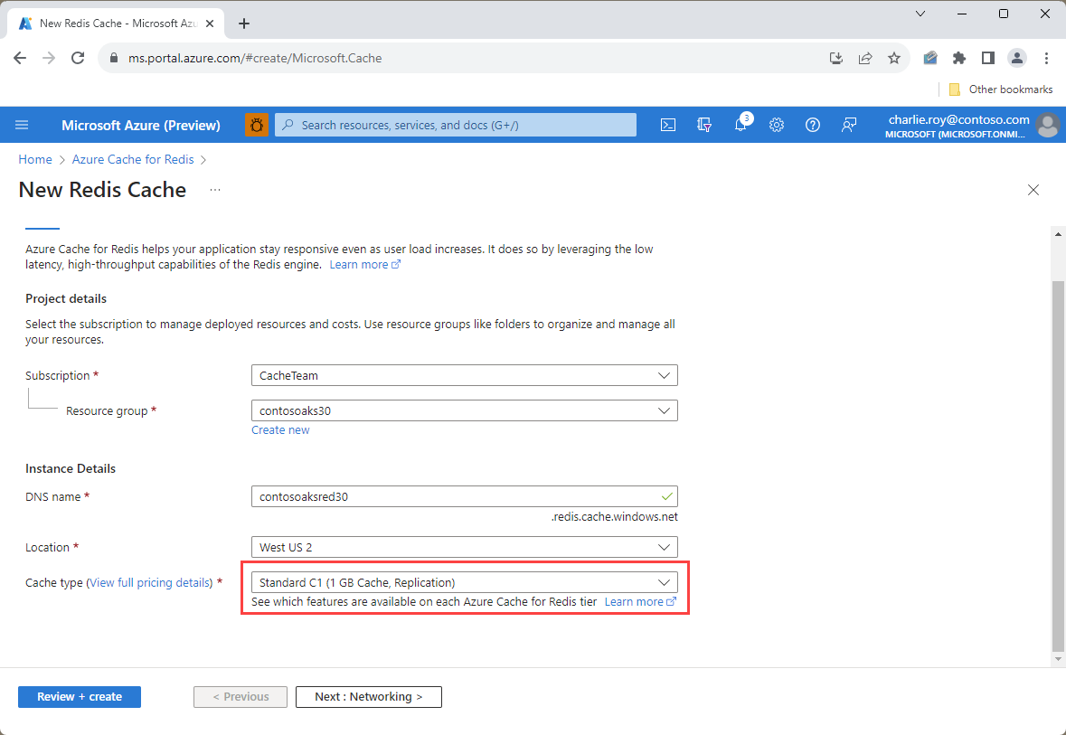 Captura de tela da criação de um cache C1 Standard no portal do Azure
