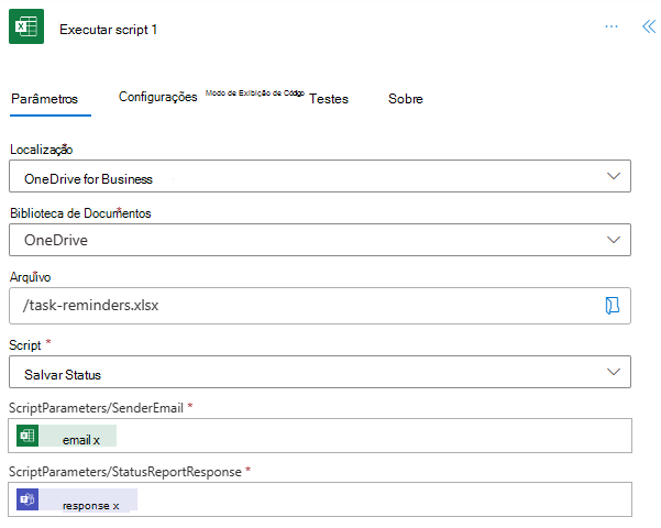 Uma captura de tela que mostra o conector do Excel Online (Business) no designer de fluxo. O conector está usando a ação Executar script para obter a entrada de um Cartão Adaptável do Teams e fornecê-lo a um script.