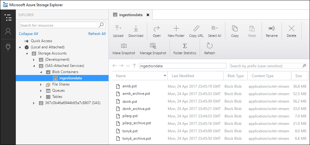 O Explorador de Armazenamento do Azure apresenta uma lista dos ficheiros PST que carregou.