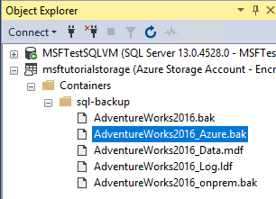 Uma captura de tela do Pesquisador de Objetos no SSMS mostrando o backup de instantâneo no Azure.