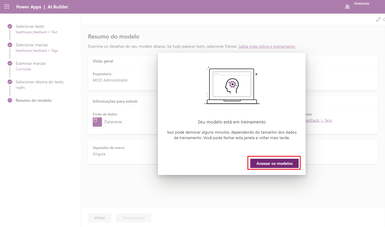 Captura de tela do modelo de Classificação de Categoria no Power Apps Studio com uma janela pop-up indicando que o modelo está treinando e com realce na opção Ir para modelos.