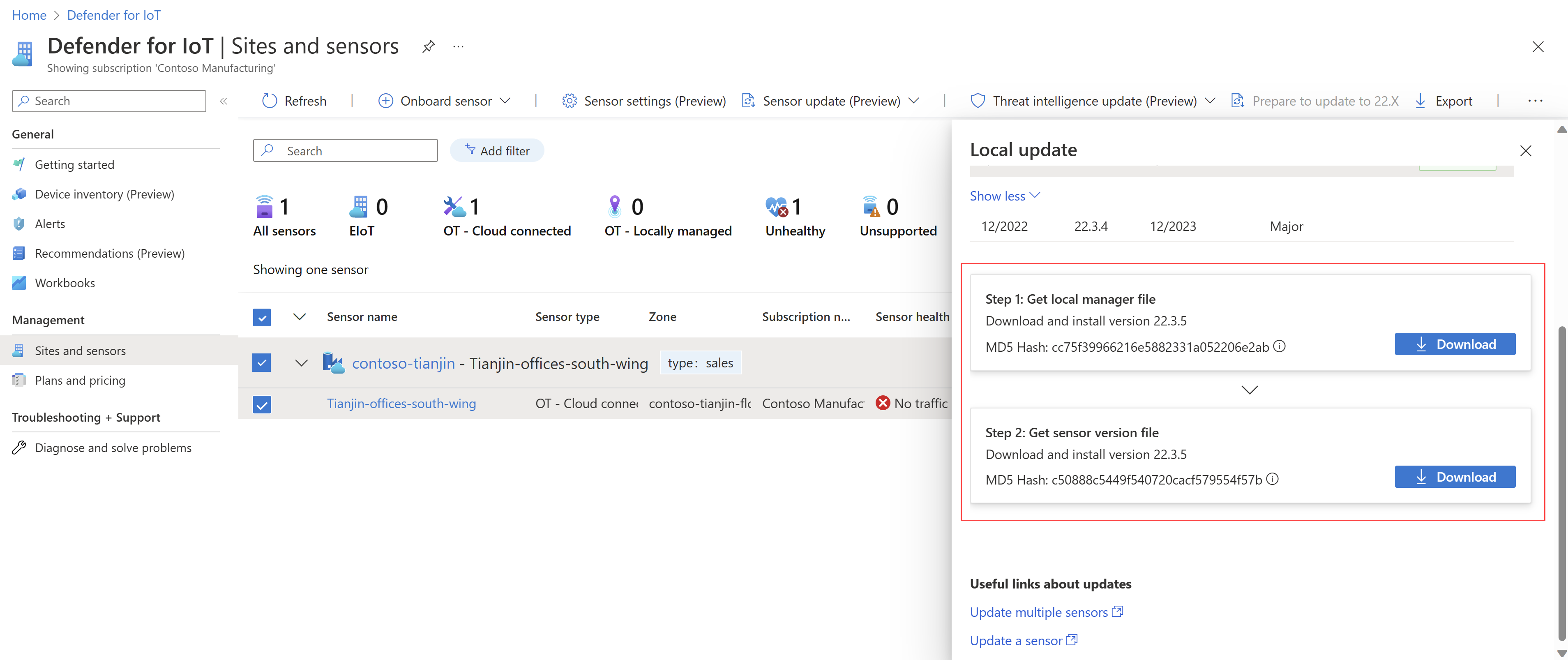 Captura de tela do painel Atualização local com dois arquivos de download exibidos, para um console de gerenciamento local e um sensor.