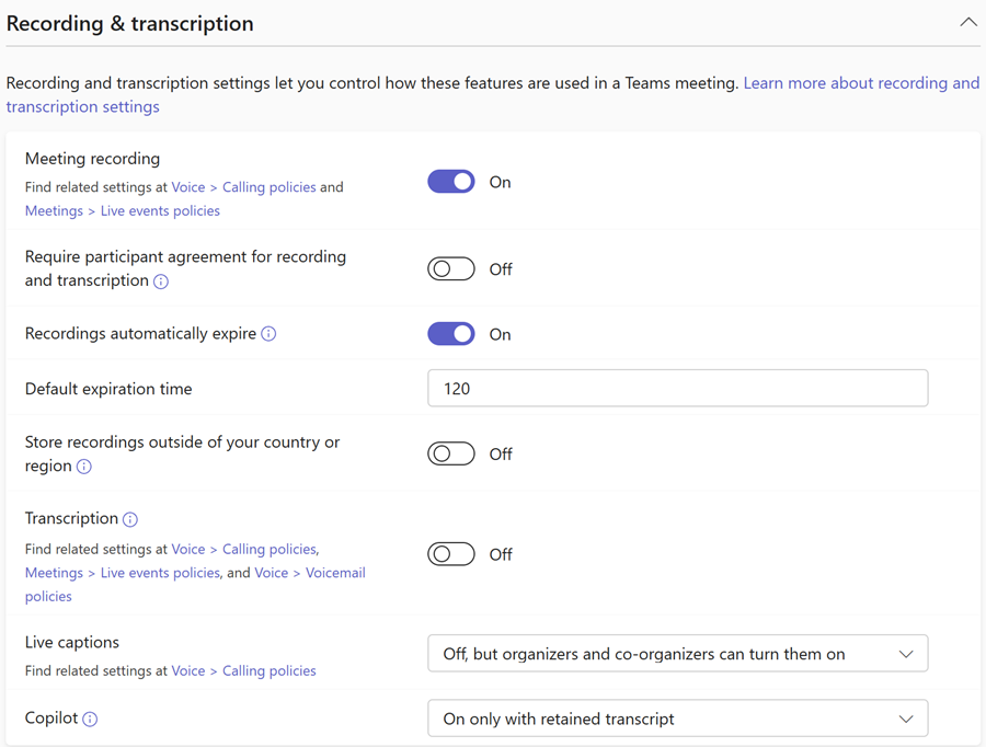 Captura de tela da gravação de reunião do Teams & das políticas de transcrição no centro de administração do Teams.