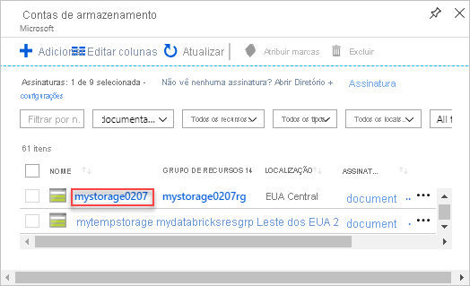 Captura de ecrã do portal do Azure com uma conta de armazenamento com o nome mystorage0207 realçada.