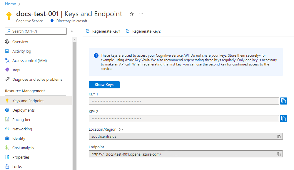 Captura de tela que mostra a página Chaves e Ponto de Extremidade de um recurso do Azure OpenAI no portal do Azure.