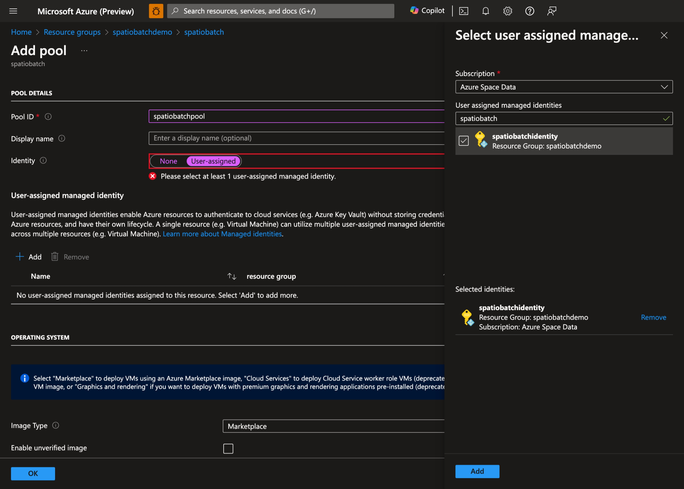 Captura de tela do portal do Azure mostrando a seleção de uma Identidade Gerenciada Atribuída ao Usuário para o pool de lotes.