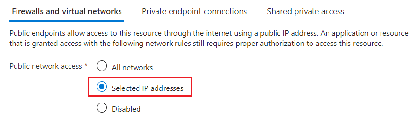 Captura de ecrã da opção para permitir o acesso à rede pública a partir de endereços IP selecionados no portal Azure.