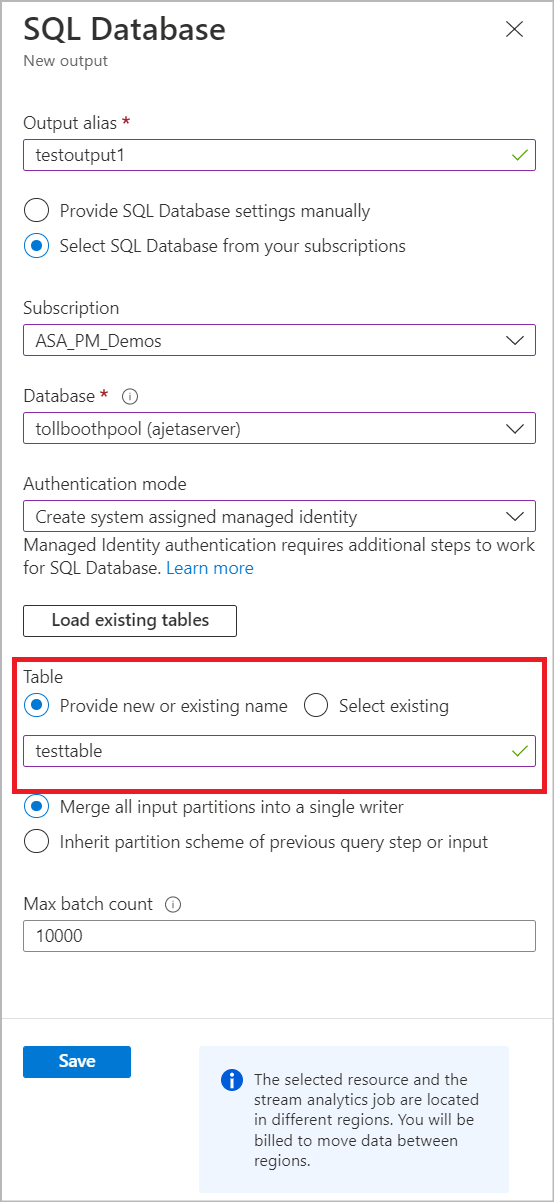 Captura de ecrã a mostrar a configuração de saída da BD SQL no Stream Analytics.
