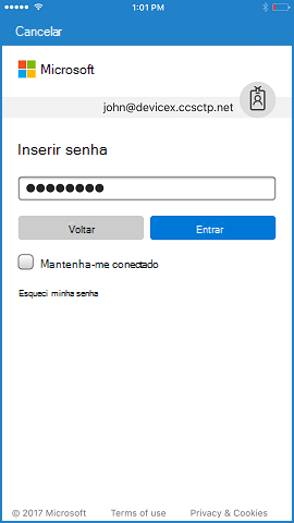 É pedido ao utilizador que indique a palavra-passe depois de ter sido aceite o endereço de e-mail.