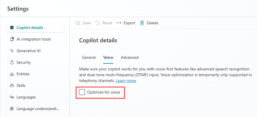 Captura de tela das configurações de Detalhes do copiloto, exibindo a guia Voz com a configuração Otimizar para voz realçada.