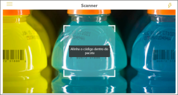 Captura de tela de uma leitura de código de barras de produto, mostrando o scanner sobre o código de barras de uma bebida colorida.
