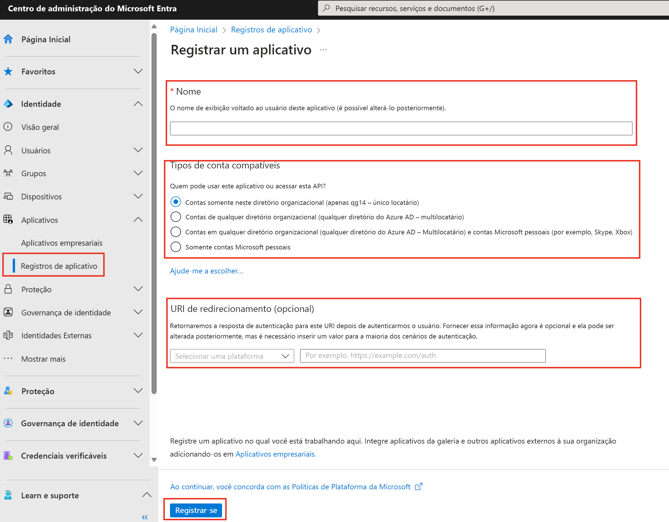 Captura de ecrã do centro de administração do Microsoft Entra com o novo diálogo de registo de aplicações aberto.