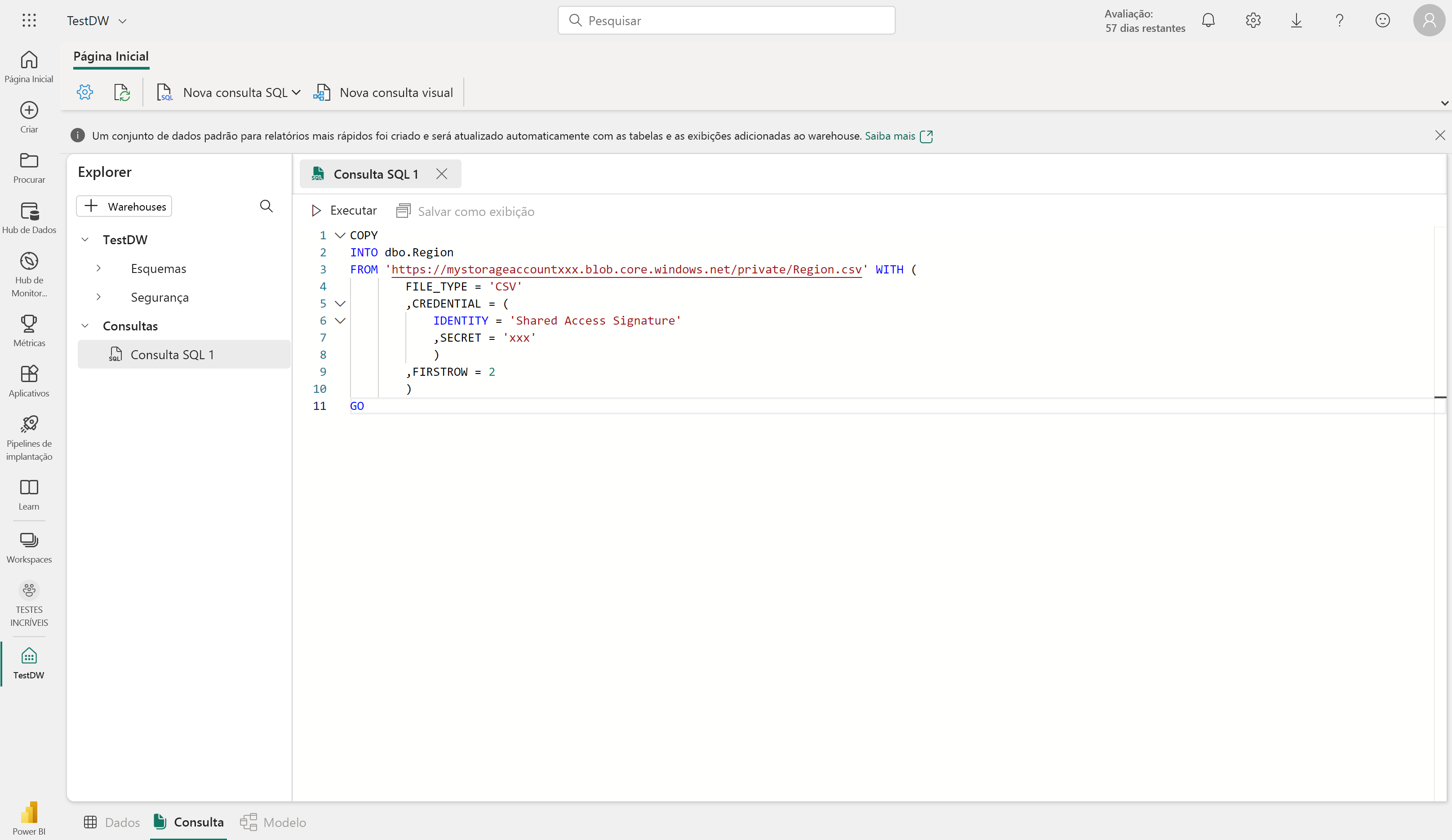 Captura de ecrã do editor de consultas SQL com uma consulta aberta.
