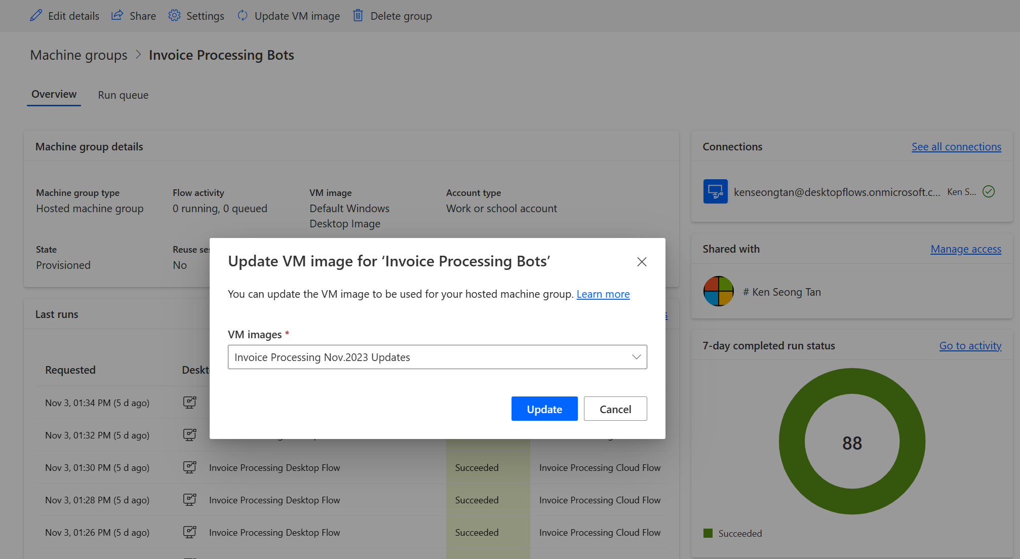 Captură de ecran a acțiunii de actualizare a imaginii VM pe pagina cu detaliile grupului de mașini găzduite.