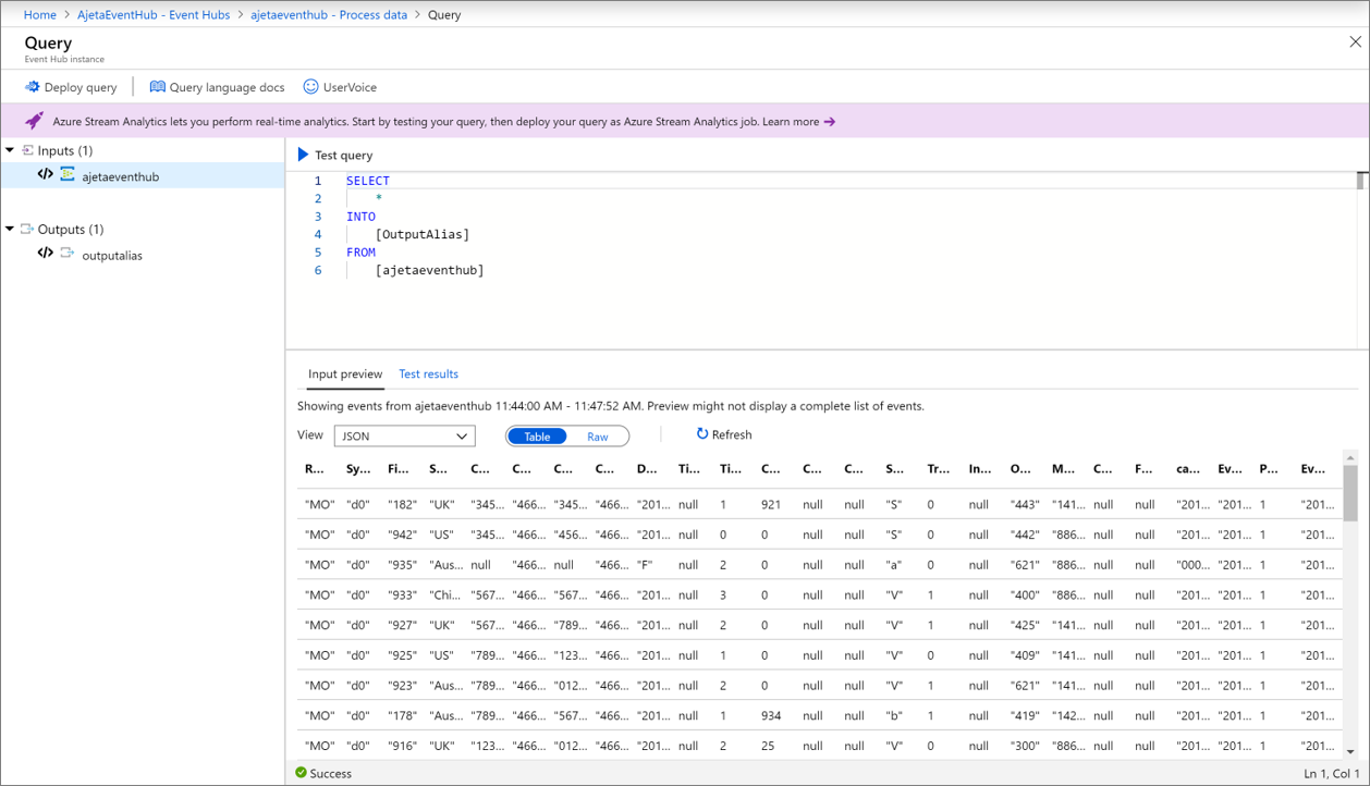 Снимок экрана: окно предварительного просмотра входных данных в области результатов на странице Обработка данных в табличном формате.