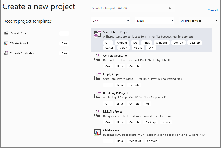 Снимок экрана: диалоговое окно создания проекта. В раскрывающемся списке языков выбран C++, а в списке платформ&nbsp;— Linux.