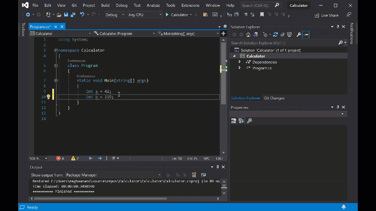 Анимация кода целочисленных вычислений, показывающая возможность автозавершения IntelliSense в интегрированной среде разработки Visual Studio.