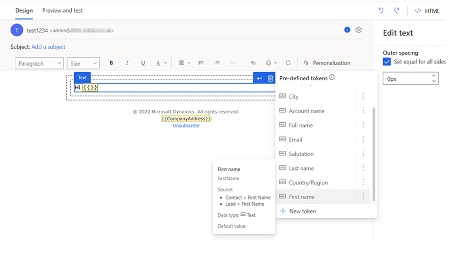 Snímka obrazovky pridávania preddefinovaného dynamického textu do e-mailovej správy.