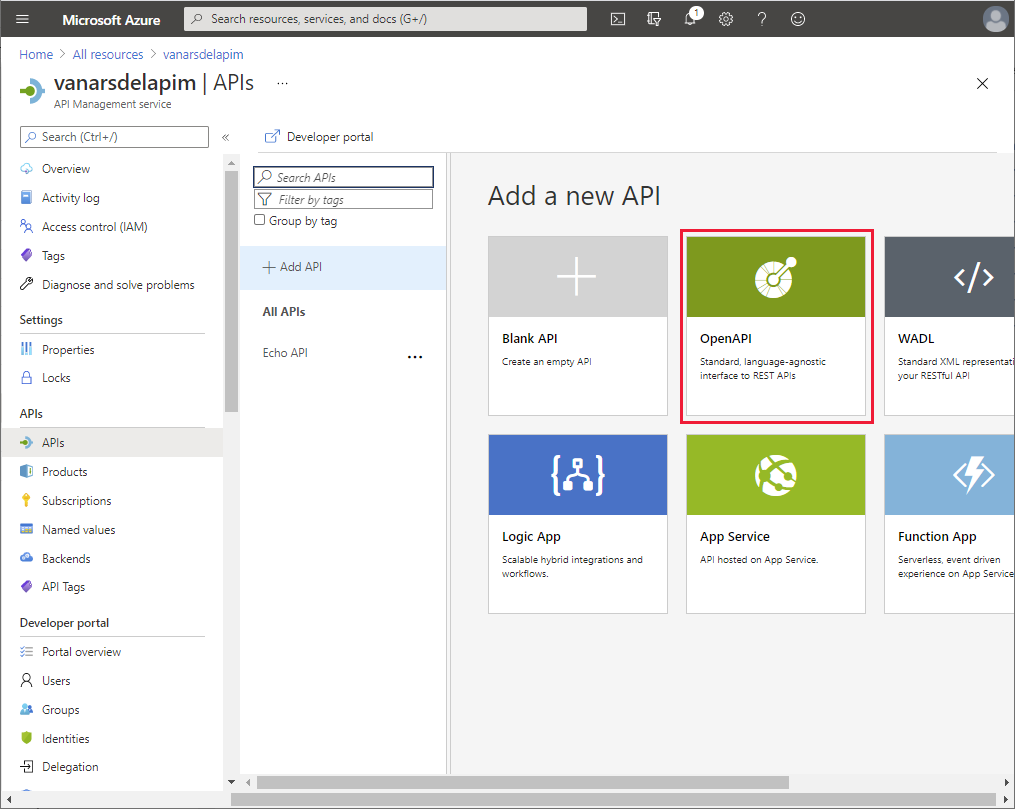 API Management Service strana. Izaberi OpenAPI.