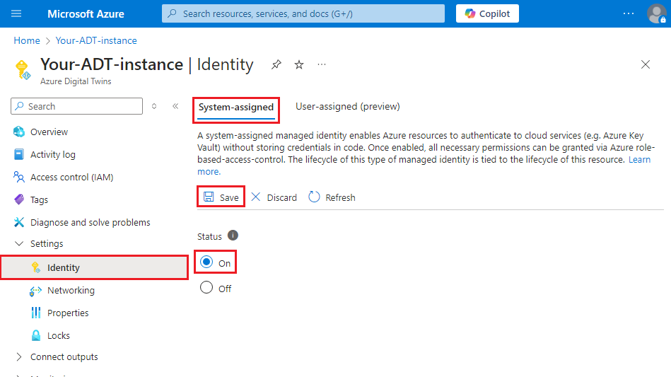 Skärmbild av Azure-portalen som visar identitetssidan och systemtilldelade alternativ för en Azure Digital Twins-instans.