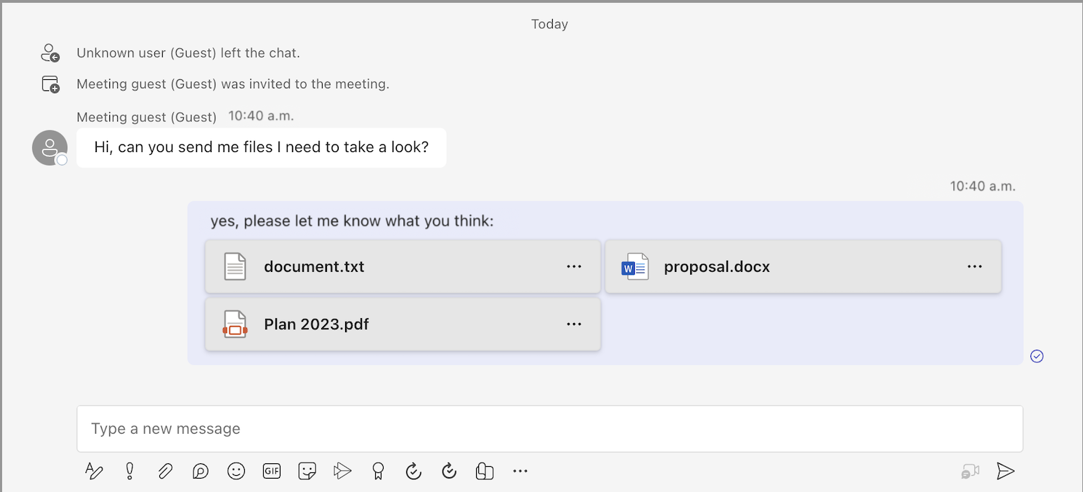 Skärmbild som visar Teams-klienten med ett skickat meddelande med tre bifogade filer.