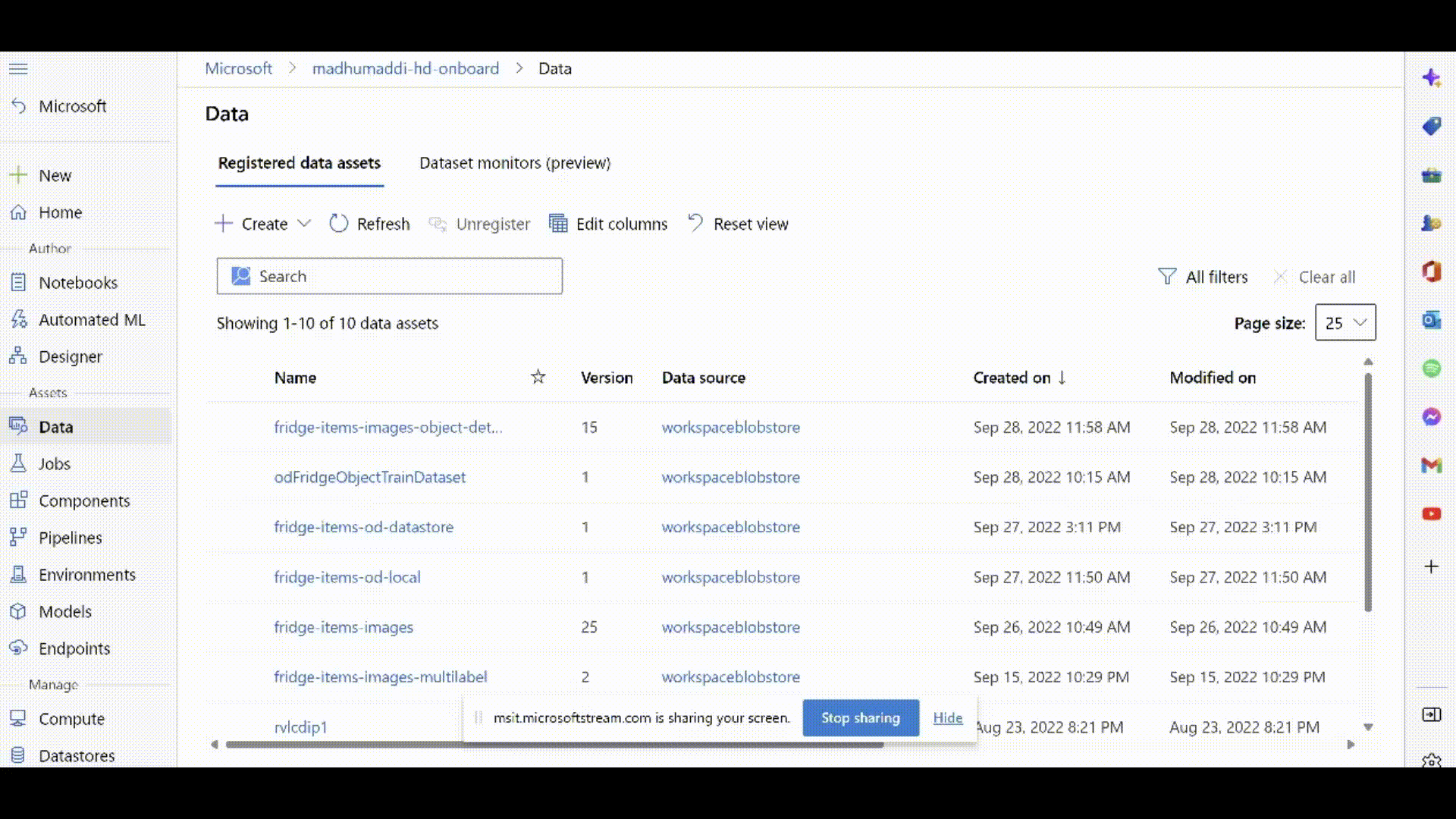 Animering som visar hur du registrerar en datatillgång från jsonl-filerna