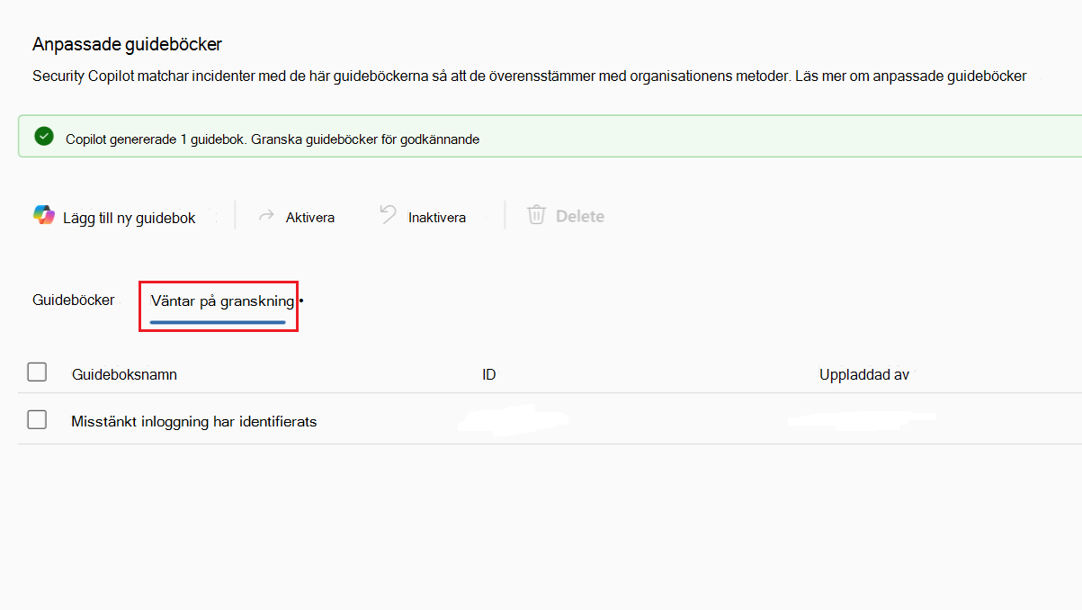 Skärmbild av den väntande granskningsfliken för uppladdade guideböcker.