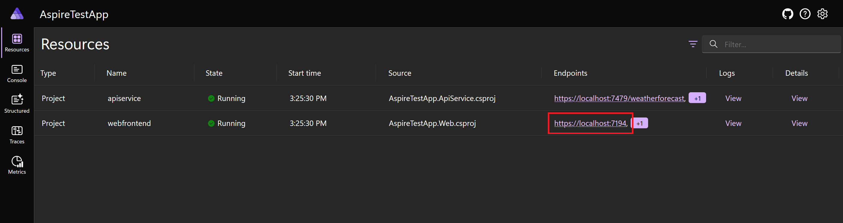 En skärmbild av Aspire-instrumentpanelen som visar Blazor-appen och API-tjänsterna.