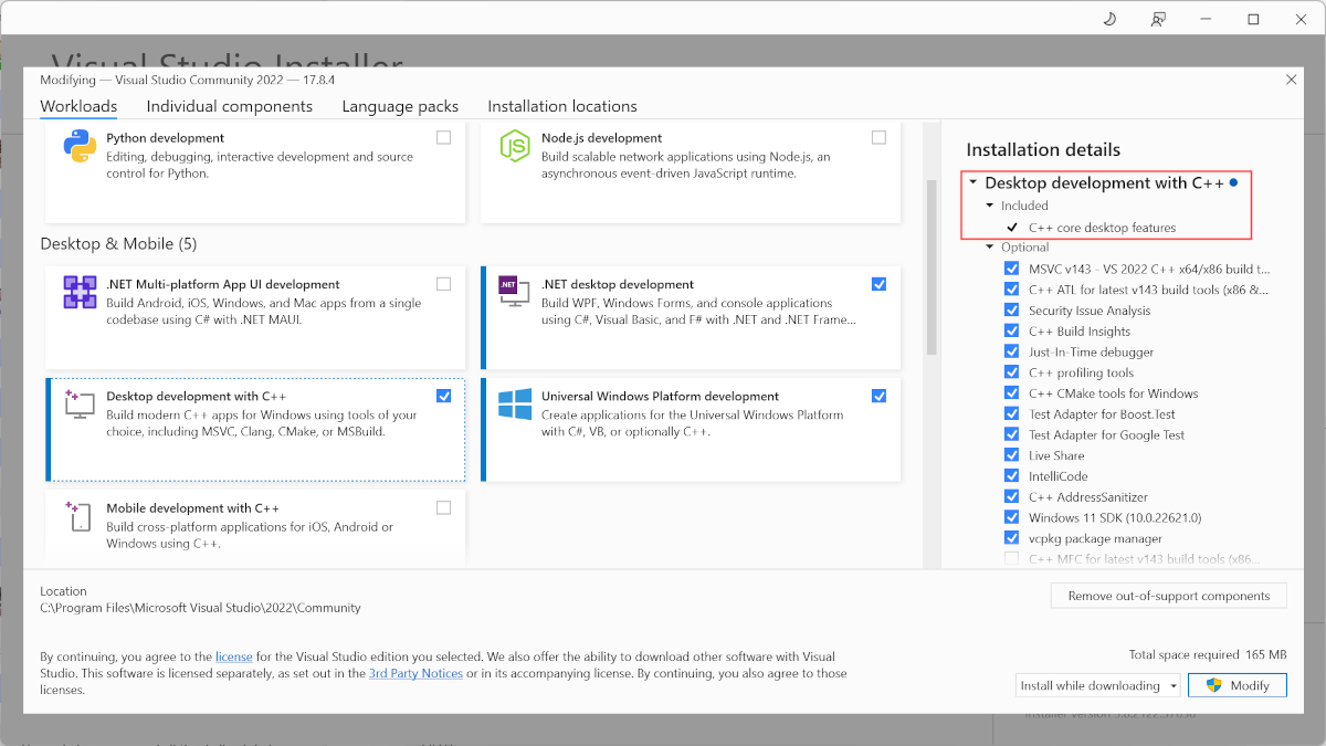 Skärmbild av Visual Studio Installer med skrivbordsutvecklingen med C++-kortet markerat och installationsstatusen för C++-kärnskrivbordsfunktionerna markerad.